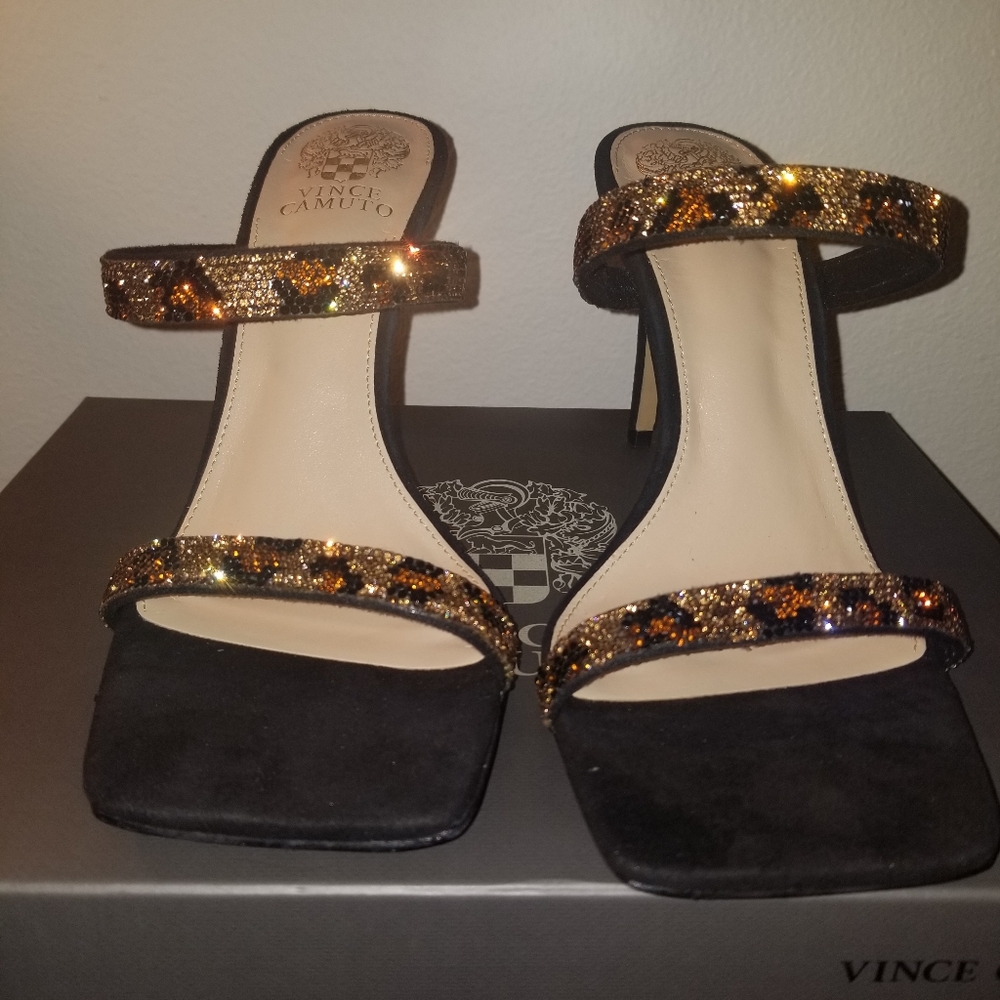 Vince Camuto Cheetah Rhinestone Seventia Black Suede Heels NIB - Picture 3 of 8